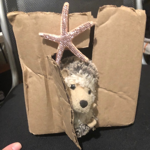 Meet your Posher, Cynthia - Picture 1 of 1